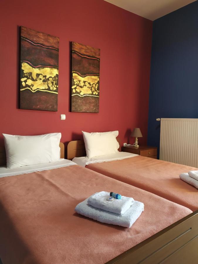 Smallhotel - Vevi Экстерьер фото
