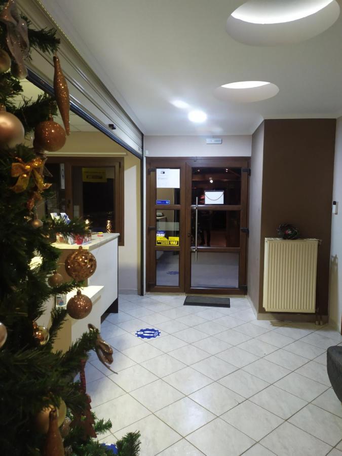 Smallhotel - Vevi Экстерьер фото