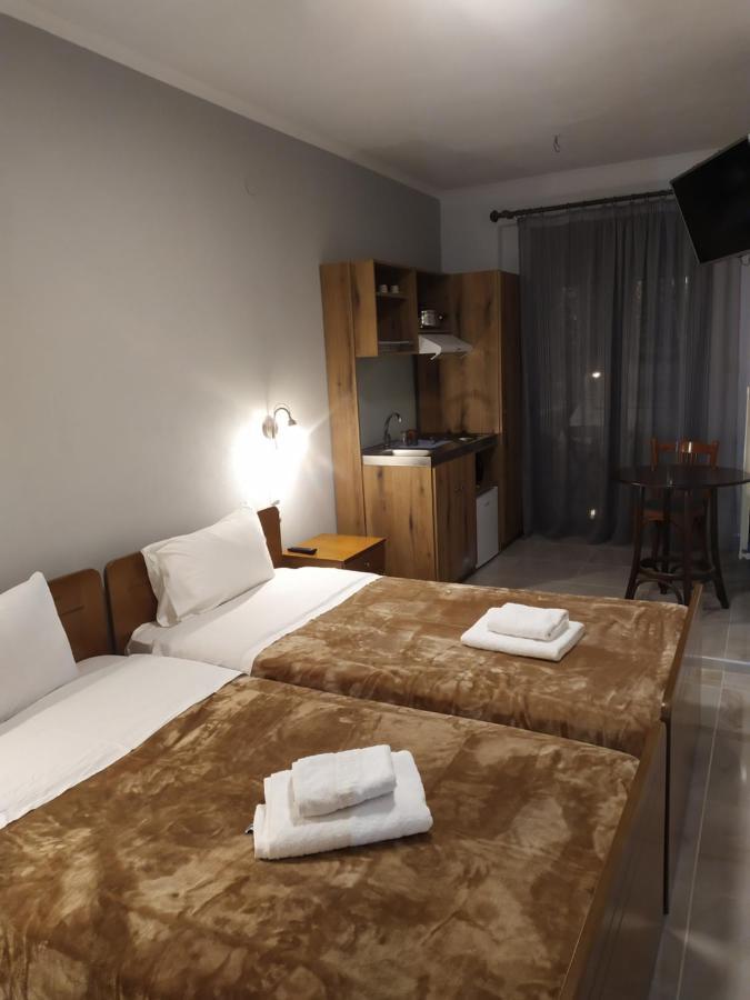 Smallhotel - Vevi Экстерьер фото