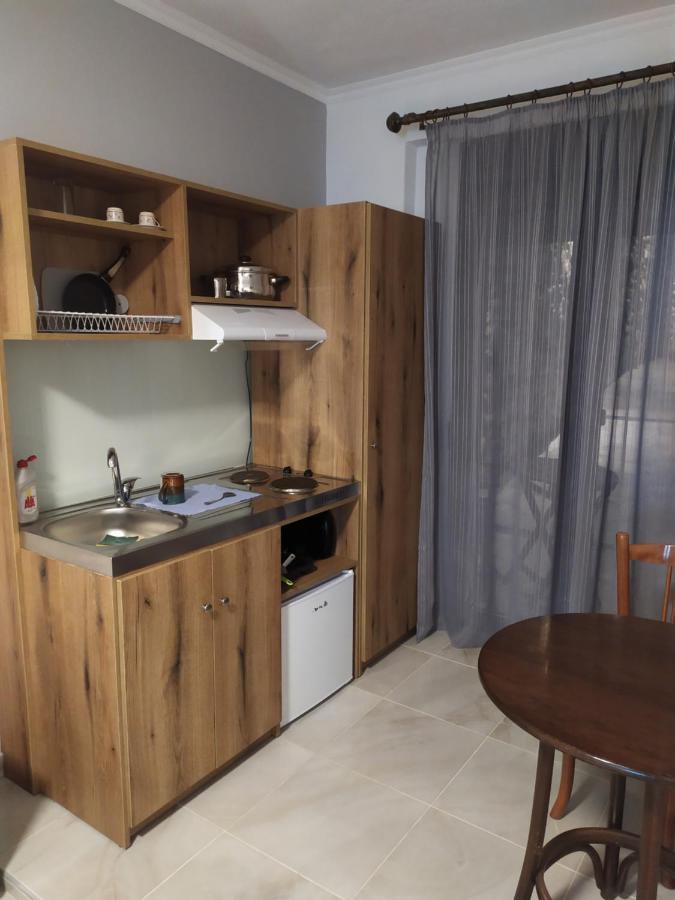 Smallhotel - Vevi Экстерьер фото