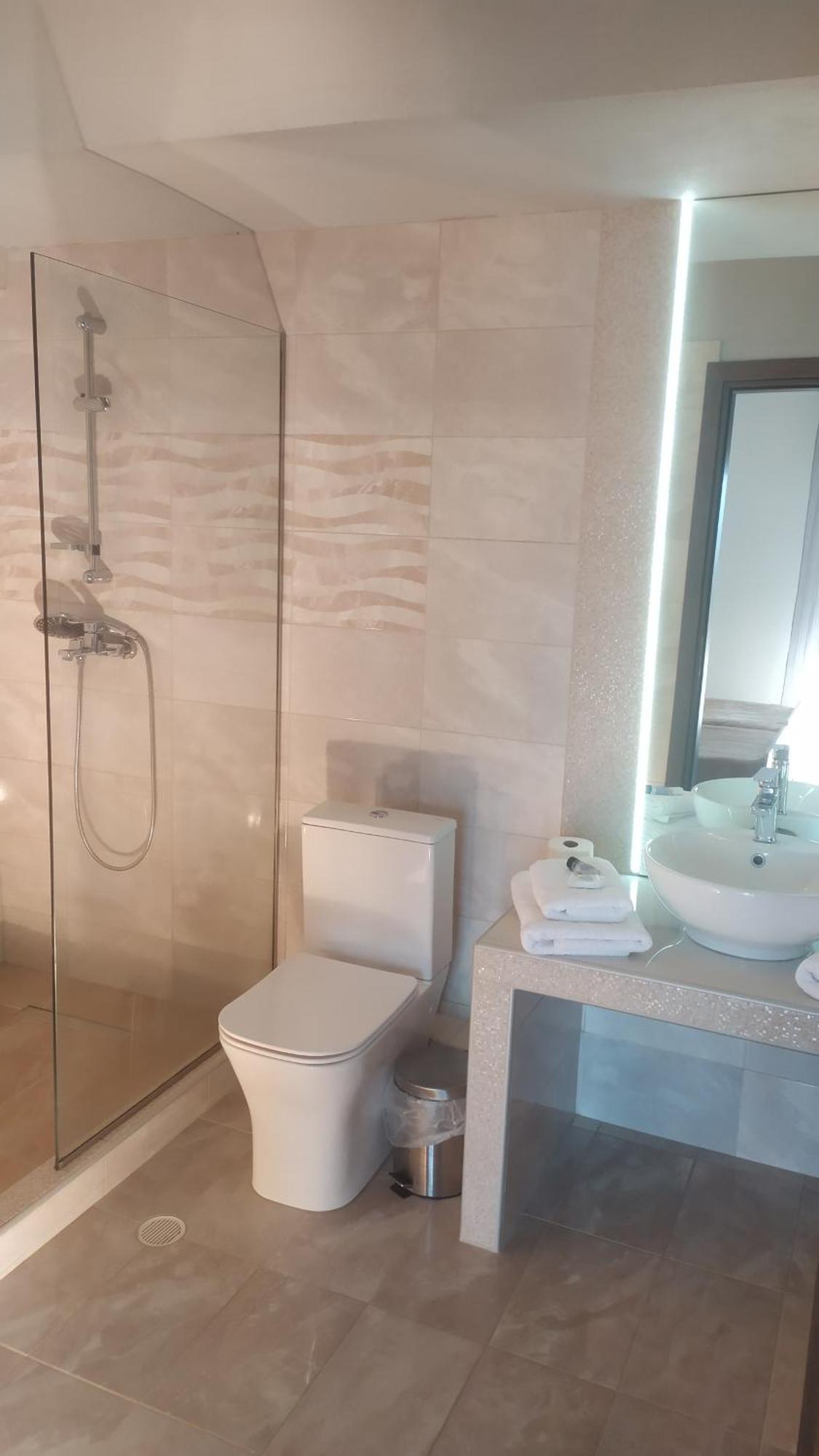 Smallhotel - Vevi Экстерьер фото