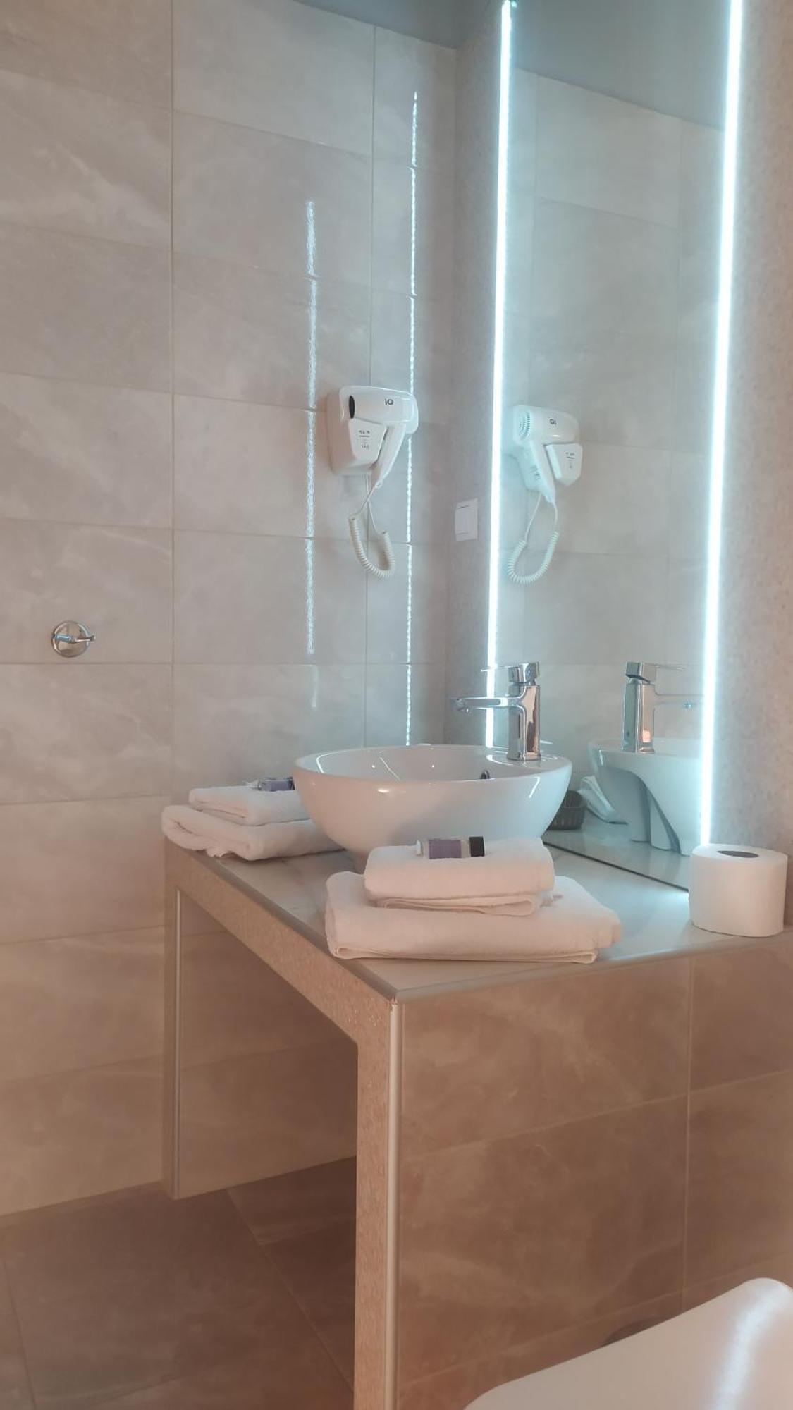 Smallhotel - Vevi Экстерьер фото